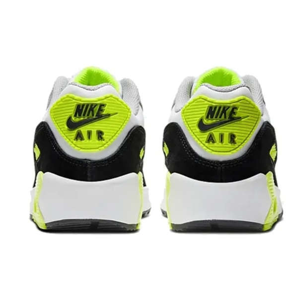 Nike Air Max 90 LTR Sz 4Y - Picture 4 of 9